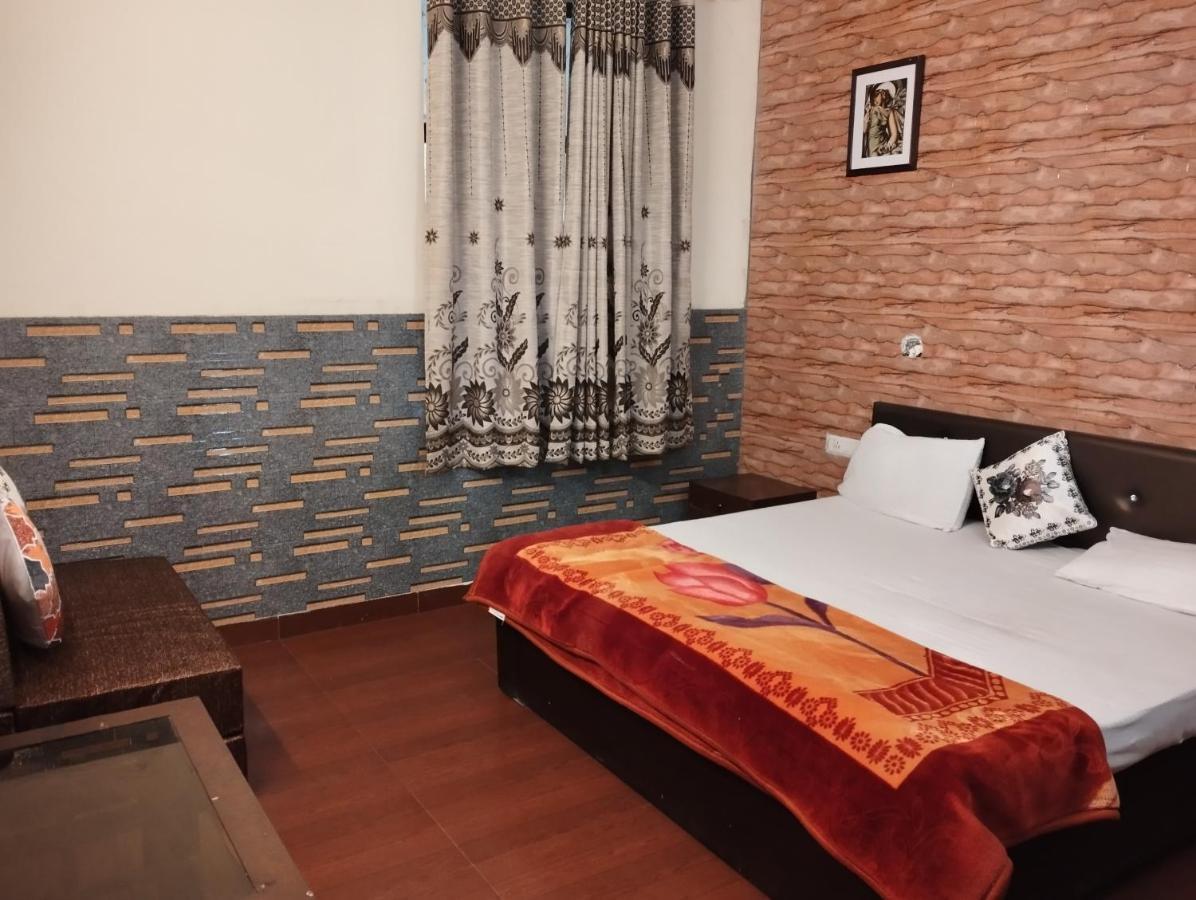 Green View Resort New Tehri Екстер'єр фото